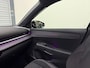 Volkswagen T-Roc 1.5 TSI R-Line Edition - Pano - 20'' Velgen - Camera - Dodehoek