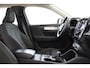 Volvo XC40 T2 AUT. MOMENTUM BUSINESS -PANO.DAK|BLIS|ADAP.CRUISE|CAMERA|CLIMATE|KEYLESS|INDUC.LADEN|ZITTINGVERL.|19"