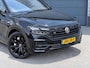 Volkswagen Touareg 3.0 TSI eHybrid 4 Motion R | Pano | Luchtvering | Trekhaak | Leder |