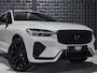 Volvo XC60 2.0 T8 PHEV AWD R-Design | Pano | Luchtvering | Leer | 20" | Leer | Vent. | HUD | Memo | Topv. |