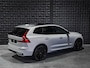 Volvo XC60 2.0 T8 PHEV AWD R-Design | Pano | Luchtvering | Leer | 20" | Leer | Vent. | HUD | Memo | Topv. |