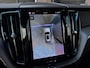 Volvo XC60 2.0 T8 PHEV AWD R-Design | Pano | Luchtvering | Leer | 20" | Leer | Vent. | HUD | Memo | Topv. |