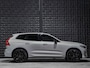Volvo XC60 2.0 T8 PHEV AWD R-Design | Pano | Luchtvering | Leer | 20" | Leer | Vent. | HUD | Memo | Topv. |