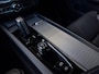 Volvo XC60 2.0 T8 PHEV AWD R-Design | Pano | Luchtvering | Leer | 20" | Leer | Vent. | HUD | Memo | Topv. |