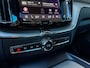 Volvo XC60 2.0 T8 PHEV AWD R-Design | Pano | Luchtvering | Leer | 20" | Leer | Vent. | HUD | Memo | Topv. |