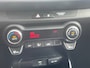 Kia Stonic 1.0 T-GDi MHEV DynamicLine Automaat Navigatie, Climate Control, Cruise Control, Stoel/Stuurverwarming, 15"Lm, Achteruitrijcamera