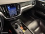 Volvo V60 2.0 B3 Momentum Advantage ORIGINEEL NL / LEDEREN INTERIEUR / STOEL+STUURVERWARMING