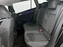 Volkswagen Golf Variant 1.0 eTSI Life Business | AUTOMAAT | NAVIGATIE | STOELVERWARMING | MEMORY STOEL | APPLE CARPLAY |