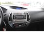 Hyundai i20 1.4i i-Motion Automaat l Radio l Elek. ramen l Airco l Lage km stand!