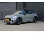 MINI Cooper 5-Deurs 1.5 Dalston Edition | JCW | PANO | CARPLAY | KEYLESS | STOELVERWARMING |