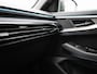 Renault Austral 1.2 E-Tech full hybrid 200 techno esprit Alpine | Trekhaak | Google Navigatie | Adaptieve Cruise Control | Elektrische Achterklep | Parkeersensoren | Achteruitrijcamera | Climate Control | Draadloze Telefoonlader | Apple carplay/Android Auto |