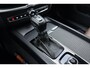 Volvo XC60 2.0 T5 Momentum Automaat | Lederen bekleding | Wegklapbare trekhaak | Stoel & stuurverwarming | Navigatie | Electrische achterklep