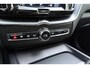 Volvo XC60 2.0 T5 Momentum Automaat | Lederen bekleding | Wegklapbare trekhaak | Stoel & stuurverwarming | Navigatie | Electrische achterklep