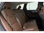 Volvo XC60 2.0 T5 Momentum Automaat | Lederen bekleding | Wegklapbare trekhaak | Stoel & stuurverwarming | Navigatie | Electrische achterklep