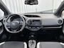 Toyota Yaris 1.5 Hybrid Dynamic Bi-Tone | Keyless | Trekhaak | Camera | Stoelverwarming