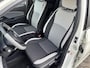 Toyota Yaris 1.5 Hybrid Dynamic Bi-Tone | Keyless | Trekhaak | Camera | Stoelverwarming