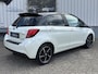 Toyota Yaris 1.5 Hybrid Dynamic Bi-Tone | Keyless | Trekhaak | Camera | Stoelverwarming