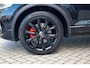 Volkswagen T-Roc 1.5 TSI R-Line | BTW | PANO | IQ-LIGHT | BEATS | ADAPTIEVE DEMPERS | KEYLESS |