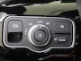 Mercedes-Benz CLA 180 AMG Line / Stoelverwarming / Panaromadak / Achteruitcamera / Night-Pakket / Sfeerverlichting /