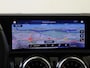 Mercedes-Benz CLA 180 AMG Line / Stoelverwarming / Panaromadak / Achteruitcamera / Night-Pakket / Sfeerverlichting /