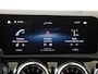 Mercedes-Benz CLA 180 AMG Line / Stoelverwarming / Panaromadak / Achteruitcamera / Night-Pakket / Sfeerverlichting /