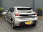 Peugeot 208 1.2 PureTech Allure ✓101pk✓D-riem vv 10-2025✓Dealer Onderhouden✓Carplay✓Draadloze telefoonlader✓360 ° Camera✓Afn Trekhaak✓Navi✓Clima✓Cruise✓Lm velgen✓6 Bak✓Keyless✓Halfleder✓Rijstrooksensor✓Pdc V+A✓N.A.P✓Apk tot 09-2028