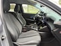 Peugeot 208 1.2 PureTech Allure ✓101pk✓D-riem vv 10-2025✓Dealer Onderhouden✓Carplay✓Draadloze telefoonlader✓360 ° Camera✓Afn Trekhaak✓Navi✓Clima✓Cruise✓Lm velgen✓6 Bak✓Keyless✓Halfleder✓Rijstrooksensor✓Pdc V+A✓N.A.P✓Apk tot 09-2028