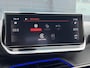 Peugeot 208 1.2 PureTech Allure ✓101pk✓D-riem vv 10-2025✓Dealer Onderhouden✓Carplay✓Draadloze telefoonlader✓360 ° Camera✓Afn Trekhaak✓Navi✓Clima✓Cruise✓Lm velgen✓6 Bak✓Keyless✓Halfleder✓Rijstrooksensor✓Pdc V+A✓N.A.P✓Apk tot 09-2028