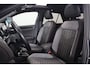 Volkswagen T-Roc 1.5 TSI R-Line Bns | Black Style | Panorama | Trekhaak | Camera
