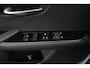 Lexus UX 250h F Sport Design | 18 Inch Lichtmetalen velgen | Elektrisch bedienbare achterklep | Lederen bekleding