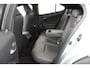 Lexus UX 250h F Sport Design | 18 Inch Lichtmetalen velgen | Elektrisch bedienbare achterklep | Lederen bekleding