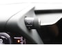 Lexus UX 250h F Sport Design | 18 Inch Lichtmetalen velgen | Elektrisch bedienbare achterklep | Lederen bekleding