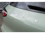 Geely E2 Ultra 47 kWh | 345km WLTP | 80kW Snelladen | Two-Tone | 540 Graden Camera | Keyless Entry | Elektrische Achterklep | Elektrisch Verstelbare Voorstoelen | Stoelverwarming | Lichtmetalen Velgen | Cruise Control Adaptief | Dodehoekdetectie | Navigatie | Apple Carplay