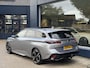 Peugeot 308 SW 1.6 Plug-in Hybrid 195 GT | Afneembare trekhaak | Tot 8 jaar Garantie | Stekkerhybride tot 85 KM Elektrisch Rijden | | Nieuwe Auto | Facelift model | Meest Complete Uitvoering | Schuif-Kantel Panoramadak | FOCAL Audio | Alcantara / Leder Massage Stoelen | Stoel- & Stuurverwarming | Navigatie | 18" Lichtmetalen Velgen | Climate Control | 360 Camera | Dode Hoek Detectie |