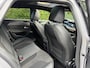 Peugeot 308 SW 1.6 Plug-in Hybrid 195 GT | Afneembare trekhaak | Tot 8 jaar Garantie | Stekkerhybride tot 85 KM Elektrisch Rijden | | Nieuwe Auto | Facelift model | Meest Complete Uitvoering | Schuif-Kantel Panoramadak | FOCAL Audio | Alcantara / Leder Massage Stoelen | Stoel- & Stuurverwarming | Navigatie | 18" Lichtmetalen Velgen | Climate Control | 360 Camera | Dode Hoek Detectie |