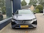 Peugeot 308 SW 1.6 Plug-in Hybrid 195 GT | Afneembare trekhaak | Tot 8 jaar Garantie | Stekkerhybride tot 85 KM Elektrisch Rijden | | Nieuwe Auto | Facelift model | Meest Complete Uitvoering | Schuif-Kantel Panoramadak | FOCAL Audio | Alcantara / Leder Massage Stoelen | Stoel- & Stuurverwarming | Navigatie | 18" Lichtmetalen Velgen | Climate Control | 360 Camera | Dode Hoek Detectie |