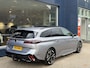 Peugeot 308 SW 1.6 Plug-in Hybrid 195 GT | Afneembare trekhaak | Tot 8 jaar Garantie | Stekkerhybride tot 85 KM Elektrisch Rijden | | Nieuwe Auto | Facelift model | Meest Complete Uitvoering | Schuif-Kantel Panoramadak | FOCAL Audio | Alcantara / Leder Massage Stoelen | Stoel- & Stuurverwarming | Navigatie | 18" Lichtmetalen Velgen | Climate Control | 360 Camera | Dode Hoek Detectie |