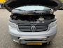 Volkswagen Transporter TDI 96KW 2.5 5 cilinder / camper / NAP met 192124 km./ APK 07/2027 / hefdak/trekhaak/sportvelgen/fornuis.