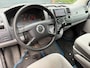 Volkswagen Transporter TDI 96KW 2.5 5 cilinder / camper / NAP met 192124 km./ APK 07/2027 / hefdak/trekhaak/sportvelgen/fornuis.