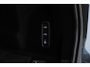 Volvo XC60 T6 350PK Automaat Plug-in hybrid AWD Ultra Dark Trekhaak / Luchtvering / Facelift/ Head-up display/ Harman Kardon audio/ BLIS/ Elektrischbedienbare stoelen met geheugen / Panoramadak/ Adaptive cruise control/ Pilot assist/ Apple Carplay/ Android auto/