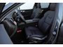 Volvo XC60 T6 350PK Automaat Plug-in hybrid AWD Ultra Dark Trekhaak / Luchtvering / Facelift/ Head-up display/ Harman Kardon audio/ BLIS/ Elektrischbedienbare stoelen met geheugen / Panoramadak/ Adaptive cruise control/ Pilot assist/ Apple Carplay/ Android auto/