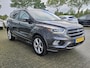 Ford Kuga 1.5 EcoBoost ST Line 150 pk | Trekhaak | 2.000 kg trekvermogen | Stoelverwarming | Voorruitverwarming | Alcantara leder | Bi-xenon koplampen | Automatisch inparkeren etc.