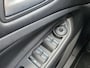 Ford Kuga 1.5 EcoBoost ST Line 150 pk | Trekhaak | 2.000 kg trekvermogen | Stoelverwarming | Voorruitverwarming | Alcantara leder | Bi-xenon koplampen | Automatisch inparkeren etc.
