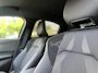 Renault Clio 1.8 Hybrid 160 esprit Alpine | Lage kilometerstand | Stuur en stoel verwarming | Google built-in navigatie | Sportieve esprit Alpine uitvoering | Reservewiel |