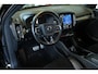Volvo XC40 Recharge P8 AWD R-Design | Warmtepomp | Adaptive Cruise Control | Stoelverwarming | Stuurwielverwarming | Parkeersensoren voor + achter | Parkeercamera | Google Infotainment | High Performance Audio