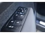 Volvo XC40 2.0 B4 Plus Dark