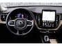 Volvo XC60 2.0 T6 Plug-in Hybrid AWD Ultra Dark | Trekhaak | Luchtvering | 360 Graden Camera | Panoramadak | Head-up Display | Harman Kardon Audio | Keyless Entry | Elektrische Achterklep | Elektrisch Verstelbare Voorstoelen | Stoelverwarming voor en achter | Cruise Control Adaptief | BLIS | Google Navigatie | Apple Carplay | Android Auto