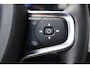 Volvo XC40 2.0 B4 Plus Dark