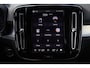 Volvo XC40 2.0 B4 Plus Dark