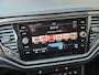 Volkswagen T-Roc 1.0 TSI 116Pk Style Clima Stoelverwarming Trekhaak
